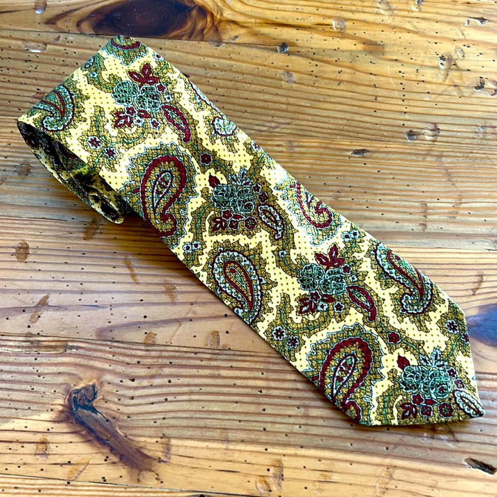 Men’s tie